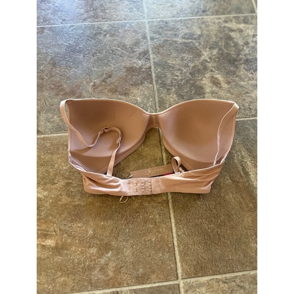 NWT - SKIMS Light Pink Bra - Picture 4 of 6